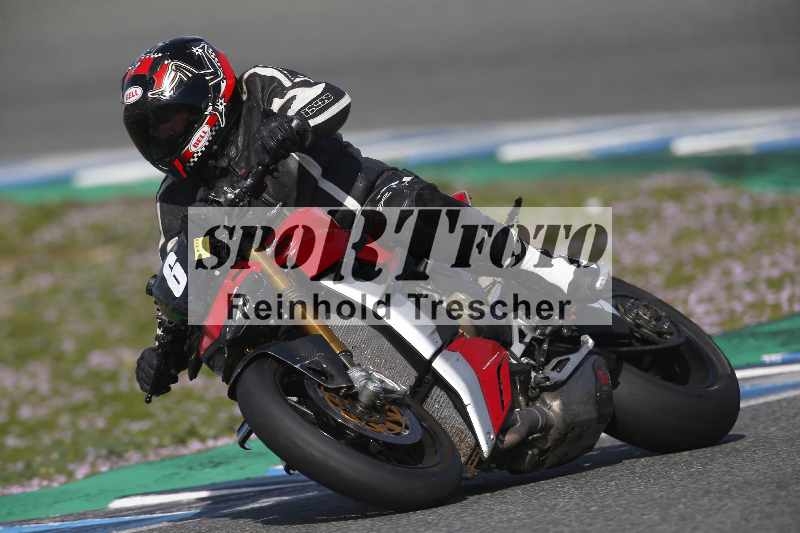 /Archiv-2024/02 29.01.-02.02.2024 Moto Center Thun Jerez/Gruppe gruen-green/6